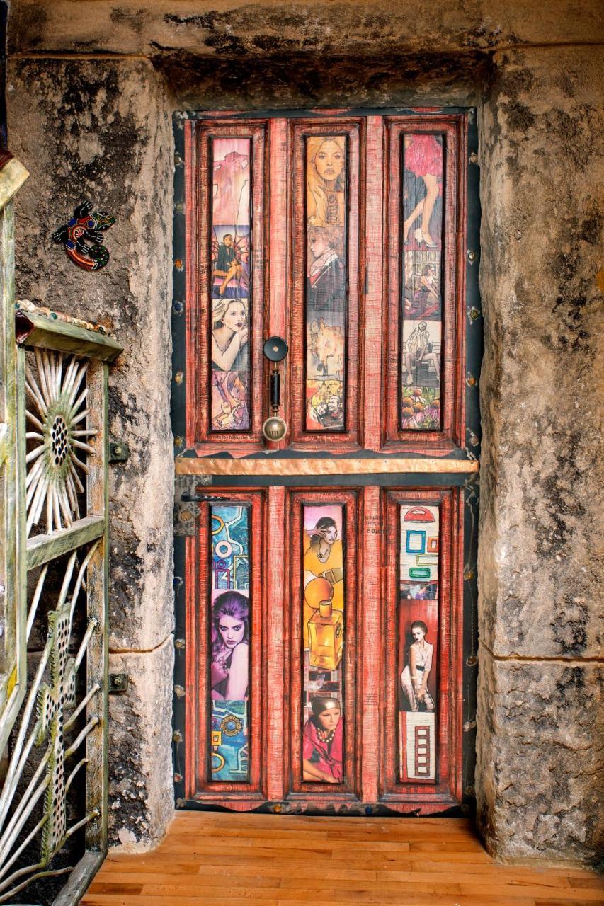 Anahuaska Art - Suites Tematicas Panzares Ngoại thất bức ảnh
